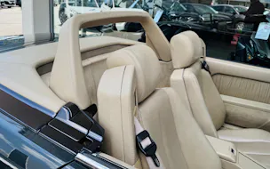 Mercedes-Benz SL 280