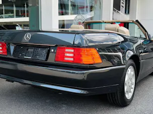 Mercedes-Benz SL 280