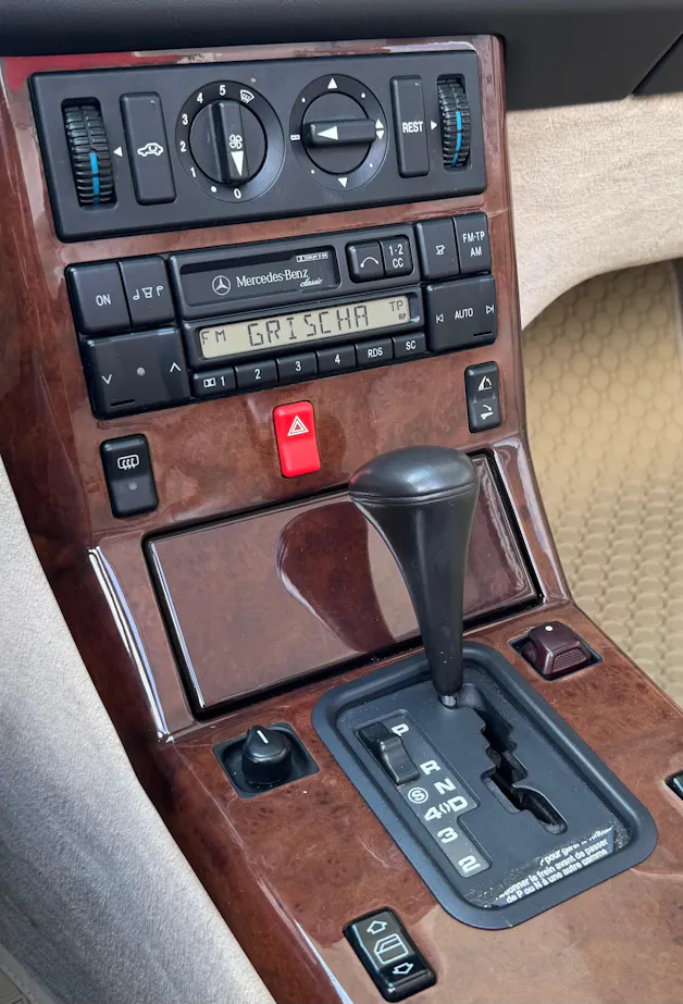 Mercedes-Benz SL 280