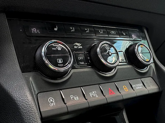 Škoda Karoq 2.0 TDI CR Style 4x4 DSG