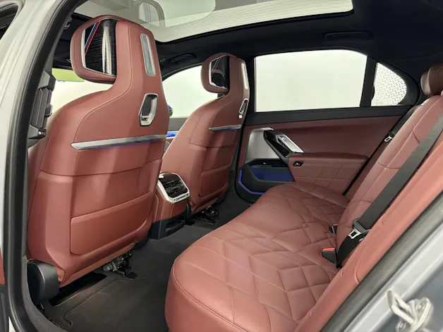 BMW 740d xDrive 48V M Sport
