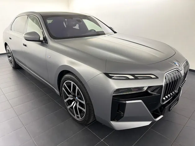 BMW 740d xDrive 48V M Sport