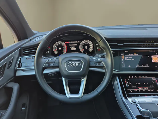 Audi Q7 55 TFSI S line quattro tiptronic / faceliftmodell