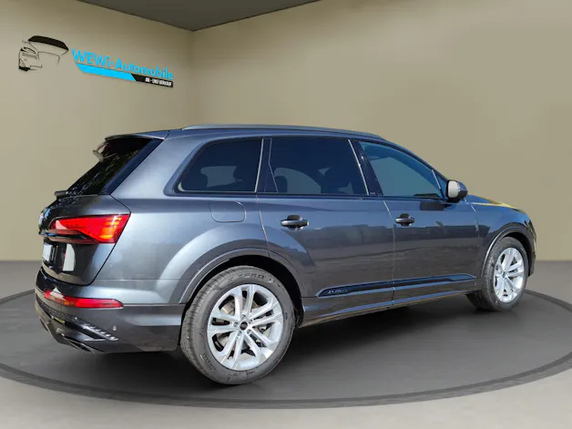 Audi Q7 55 TFSI S line quattro tiptronic / faceliftmodell