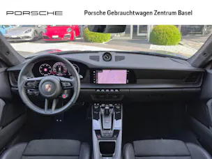Porsche 911 Carrera 4 GTS