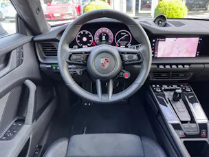 Porsche 911 Carrera 4 GTS