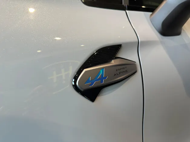 Renault Captur 1.3 TCe Esprit Alpine EDC