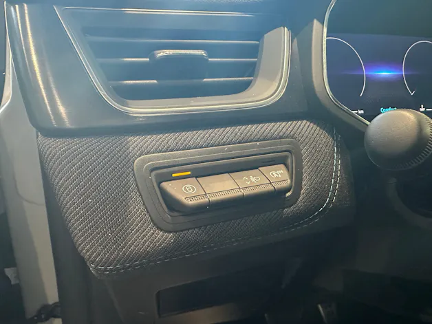 Renault Captur 1.3 TCe Esprit Alpine EDC
