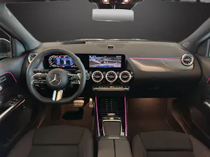Mercedes-Benz GLA 200 Night Star 7G-D