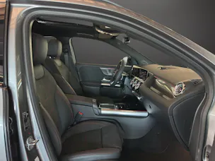 Mercedes-Benz GLA 200 Night Star 7G-D