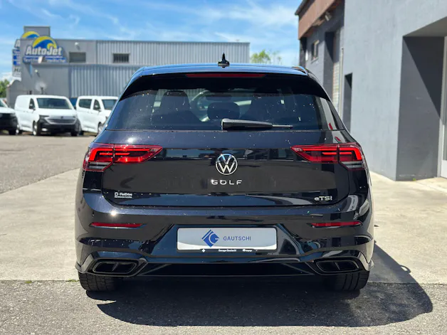 VW Golf 1.5 eTSI mHEV ACT R-Line DSG