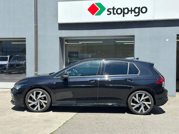 VW Golf 1.5 eTSI mHEV ACT R-Line DSG