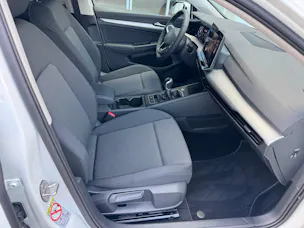 VW Golf 1.5 TSI Basis