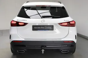 Mercedes-Benz GLA 220d 4Matic 8G-DCT