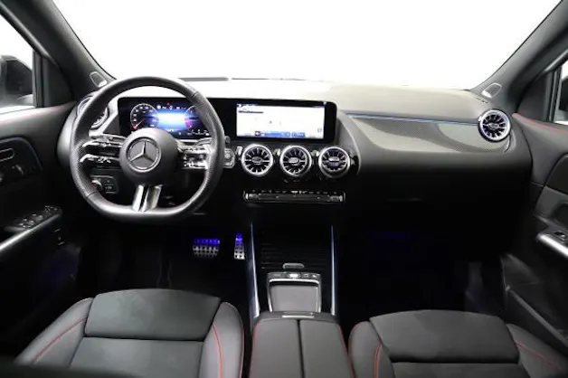 Mercedes-Benz GLA 220d 4Matic 8G-DCT