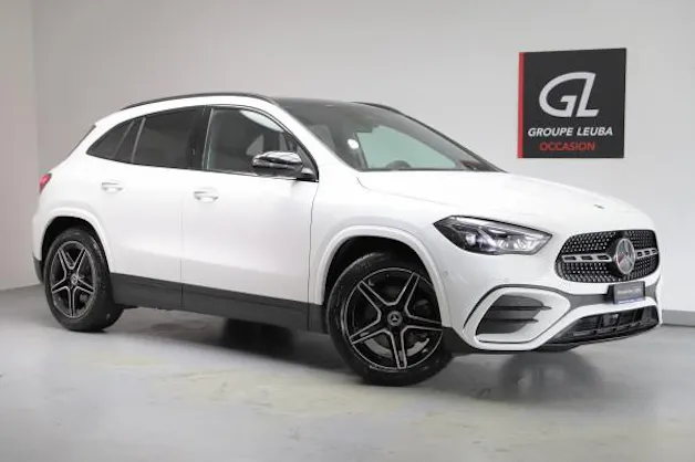 Mercedes-Benz GLA 220d 4Matic 8G-DCT