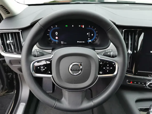 Volvo V90 Cross Country 2.0 B5 Plus AWD