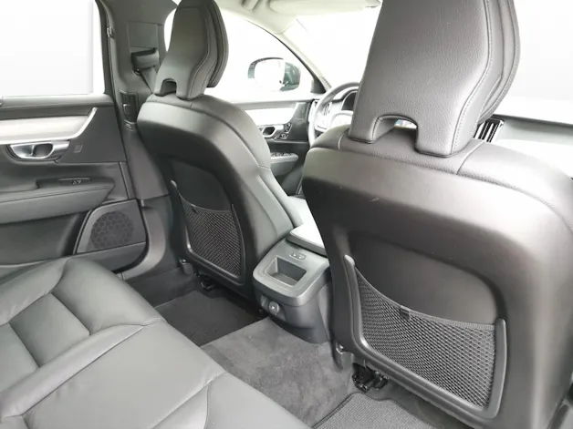 Volvo V90 Cross Country 2.0 B5 Plus AWD