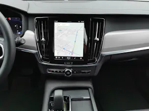 Volvo V90 Cross Country 2.0 B5 Plus AWD