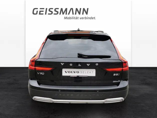Volvo V90 Cross Country 2.0 B5 Plus AWD