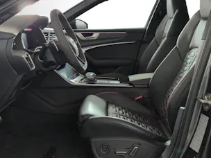 Audi RS6 Avant 4.0 TFSI V8 quattro