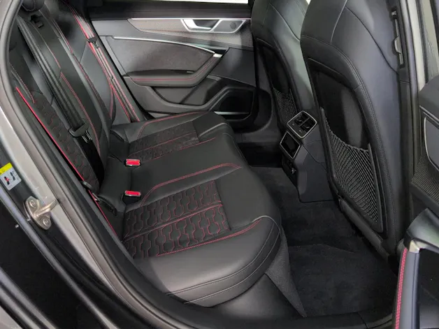 Audi RS6 Avant 4.0 TFSI V8 quattro