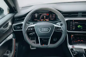 AUDI RS6 Avant 4.0 TFSI V8 quattro
