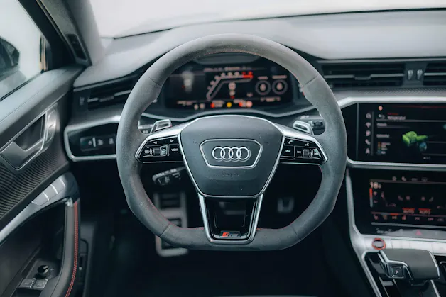 AUDI RS6 Avant 4.0 TFSI V8 quattro