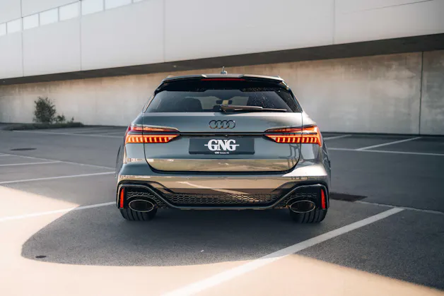 AUDI RS6 Avant 4.0 TFSI V8 quattro