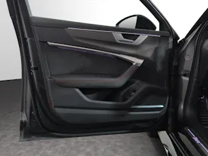 Audi RS6 Avant 4.0 TFSI V8 quattro