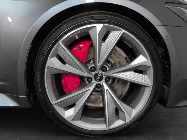 Audi RS6 Avant 4.0 TFSI V8 quattro
