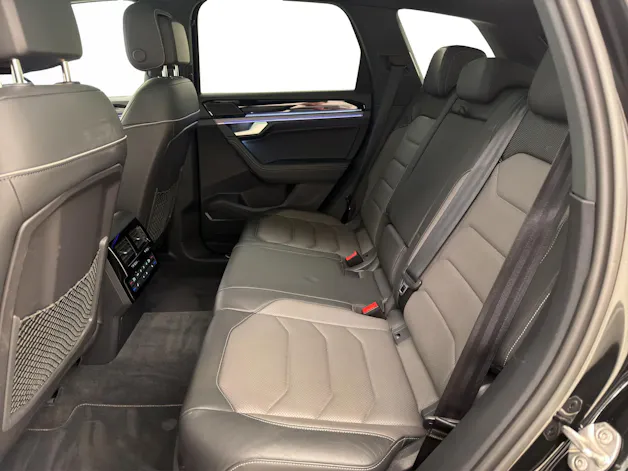 VW Touareg 3.0 V6 TDI R-Line Black Style