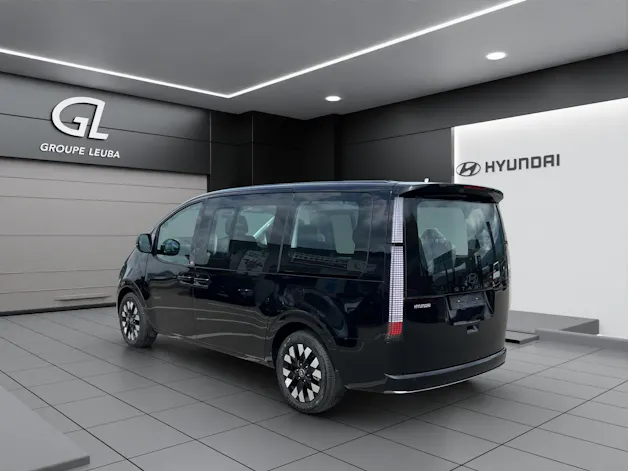 Hyundai Staria Premium 1.6 T-GDi HEV Amplia A