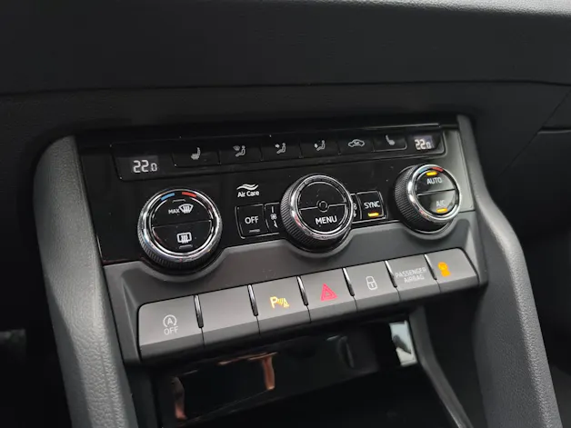Škoda Karoq 2.0 TDI CR Dynamic 4x4 DSG