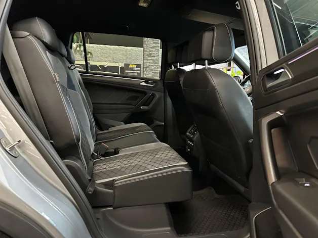 VW Tiguan Allspace 2.0 TDI SCR R-Line 4Motion DSG