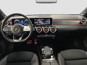 Mercedes-Benz A 220 AMG Line 4MATIC