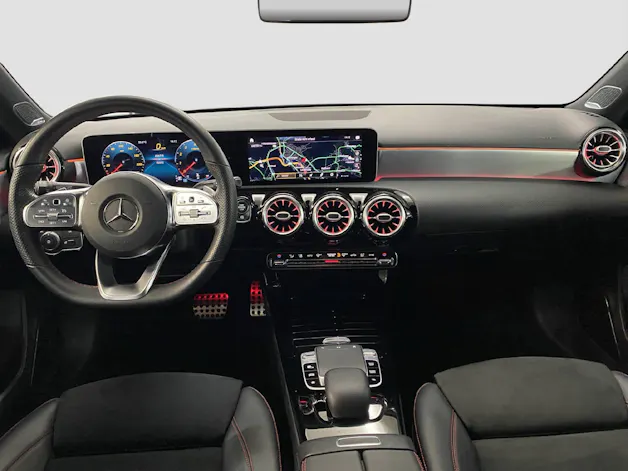 Mercedes-Benz A 220 AMG Line 4MATIC