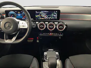 Mercedes-Benz A 220 AMG Line 4MATIC