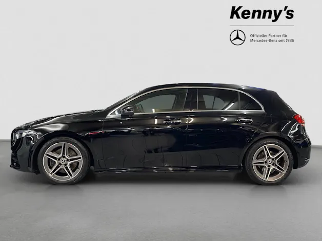 Mercedes-Benz A 220 AMG Line 4MATIC