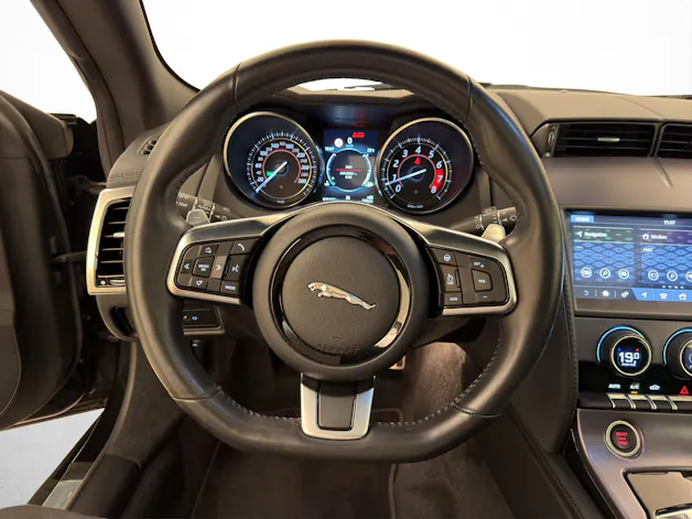Jaguar F-Type Coupé 2.0