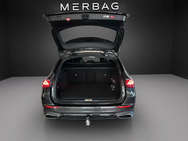 Mercedes-Benz E 220 d T 4M 9G-Tronic