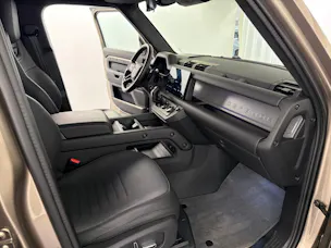 Land Rover Defender 110 635 V8 Octa