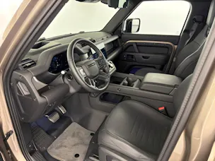 Land Rover Defender 110 635 V8 Octa