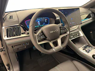 BYD Seal U DM-i Design AWD