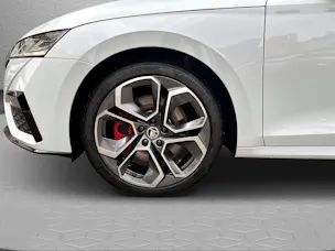 Škoda Octavia Combi 2.0 TSI DSG RS