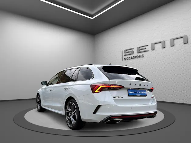 Škoda Octavia Combi 2.0 TSI DSG RS