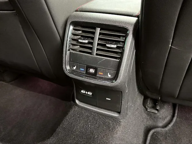 Škoda Octavia Combi 2.0 TSI DSG RS