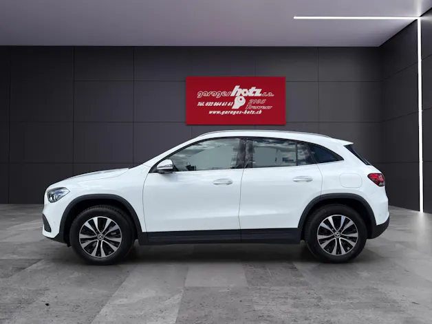 Mercedes-Benz GLA 200 Style