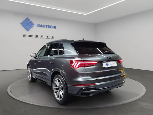 Audi Q3 35 TDI S line quattro S-tronic