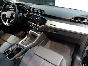 Audi Q3 35 TDI S line quattro S-tronic